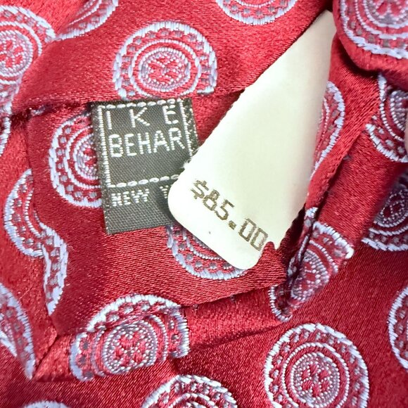 NWT Ike Behar Mens Red Silk Periwinkle Circle Patterned Necktie Tie Made in USA - Picture 3 of 7